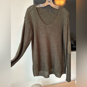 Women’s Olive Green Knit Sweater w/ Elbow Patches